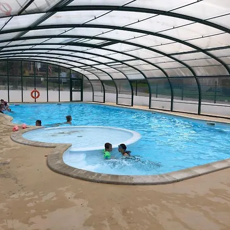 Kemping Mobil 6 Personnes Dans 5* *