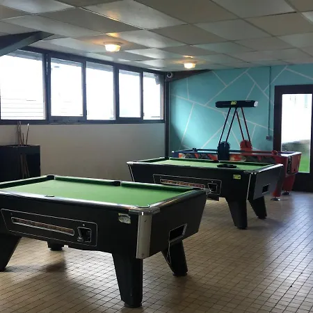 Mobil 6 Personnes Dans 5* *