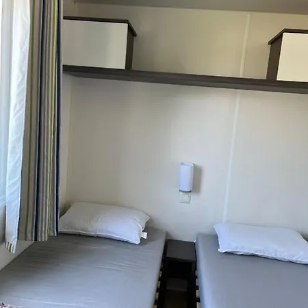 Kamp alanı Mobil 6 Personnes Dans 5* Houlgate